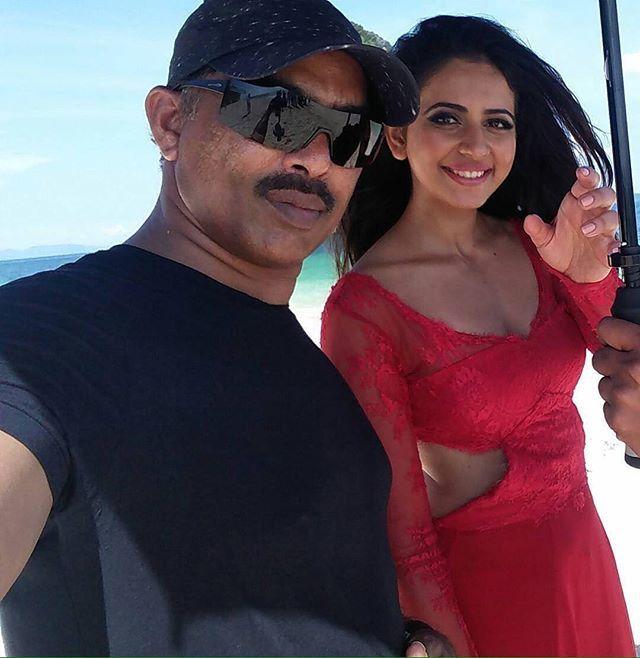 The Pretty Lady Rakul Preet Singh Look Stunner in Recent Photo Stills