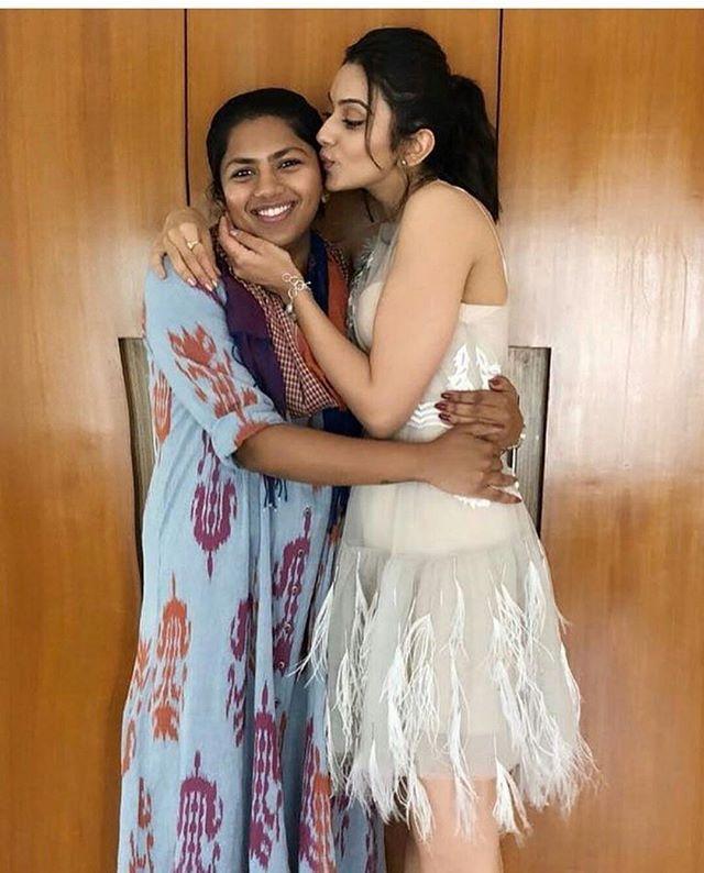 The Pretty Lady Rakul Preet Singh Look Stunner in Recent Photo Stills