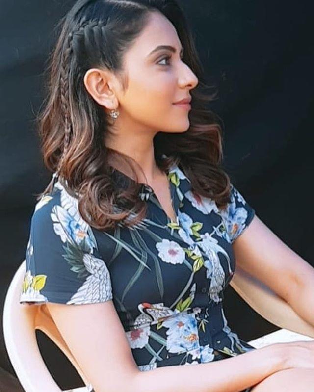 The Pretty Lady Rakul Preet Singh Look Stunner in Recent Photo Stills