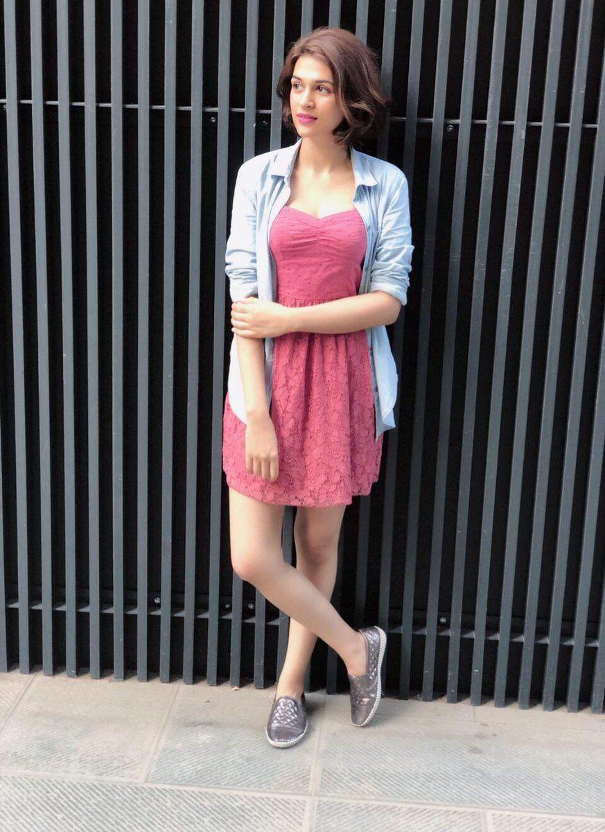 Tollywood Actress Shraddha Das Latest Unseen Photo Stills