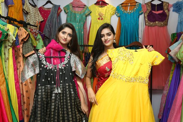 Tollywood Actresses Heena Rai and Priya Murthy inaugurated Poppy Petals Luxury Expo at Taj Krishna