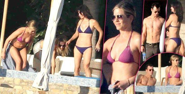 Top 10 Best and Hottest Celebrity Bikini pics