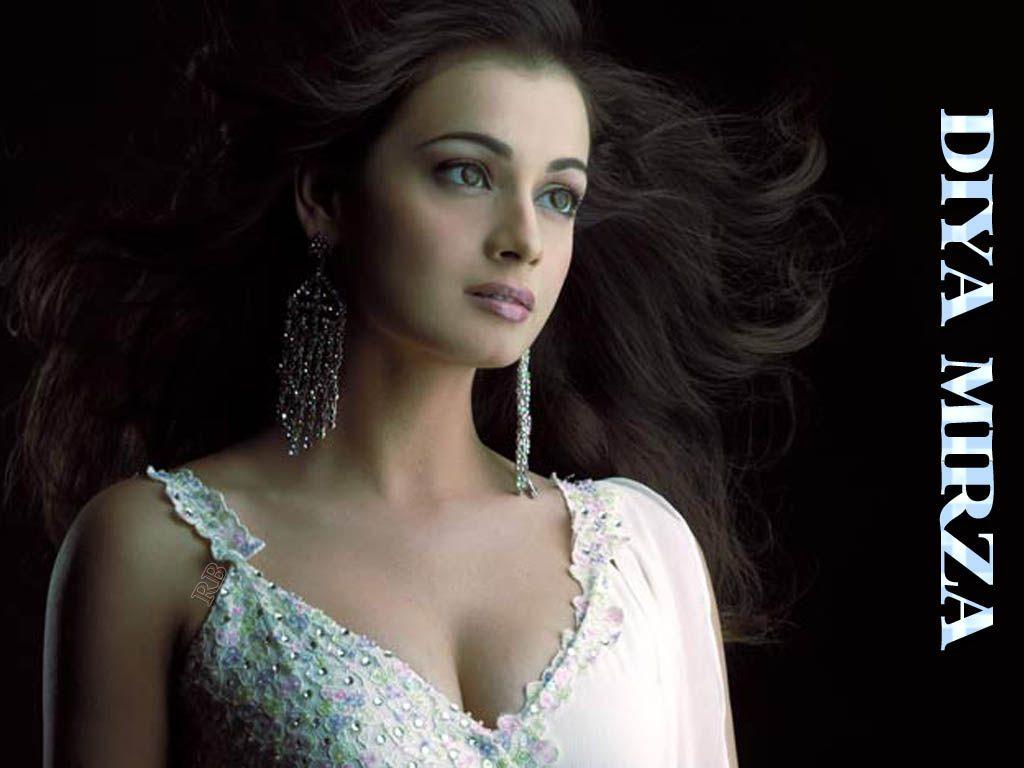 Top 50 Dia Mirza Full HD Wallpapers & Most Wonderful Pictures Collections!