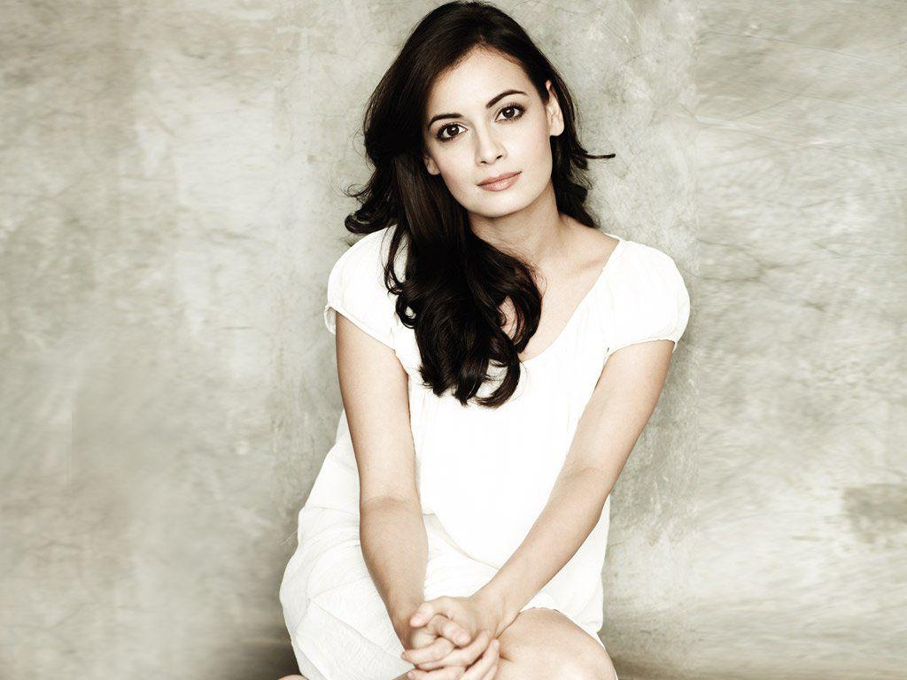 Top 50 Dia Mirza Full HD Wallpapers & Most Wonderful Pictures Collections!