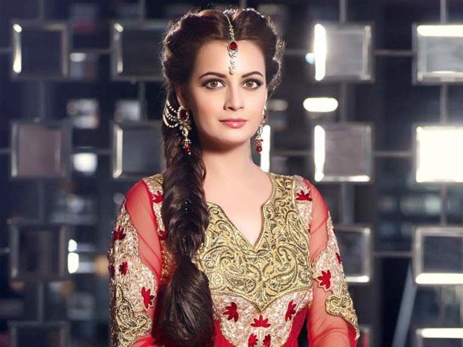 Top 50 Dia Mirza Full HD Wallpapers & Most Wonderful Pictures Collections!