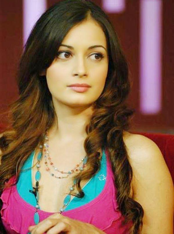 Top 50 Dia Mirza Full HD Wallpapers & Most Wonderful Pictures Collections!