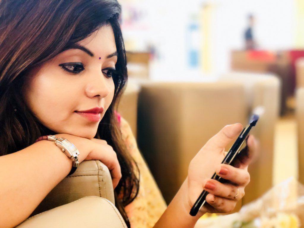 Traditional Looks of Athulya Ravi Latest Snaps