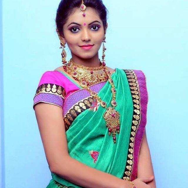 Traditional Looks of Athulya Ravi Latest Snaps