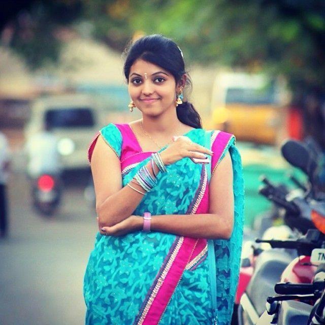 Traditional Looks of Athulya Ravi Latest Snaps