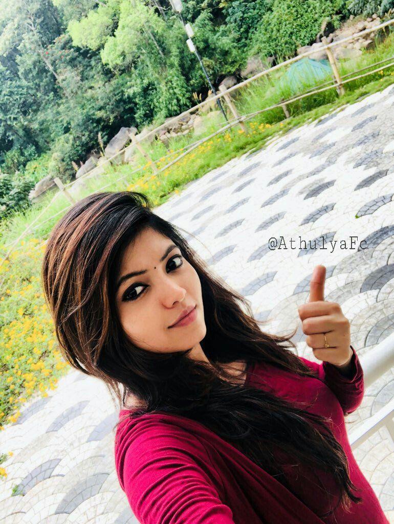 Traditional Looks of Athulya Ravi Latest Snaps