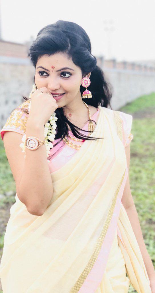 Traditional Looks of Athulya Ravi Latest Snaps