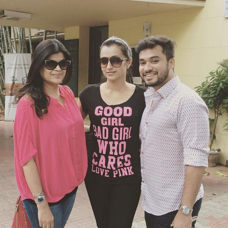 Trisha Unseen Rare Pics