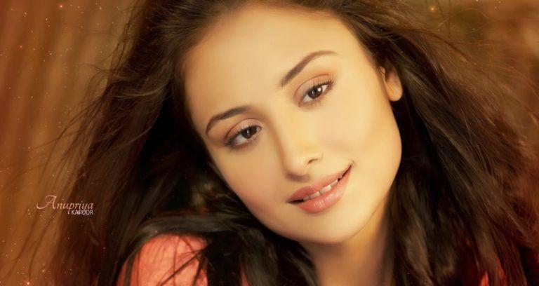 Tv Actress Anupriya Kapoor Latest Unseen Photo Stills