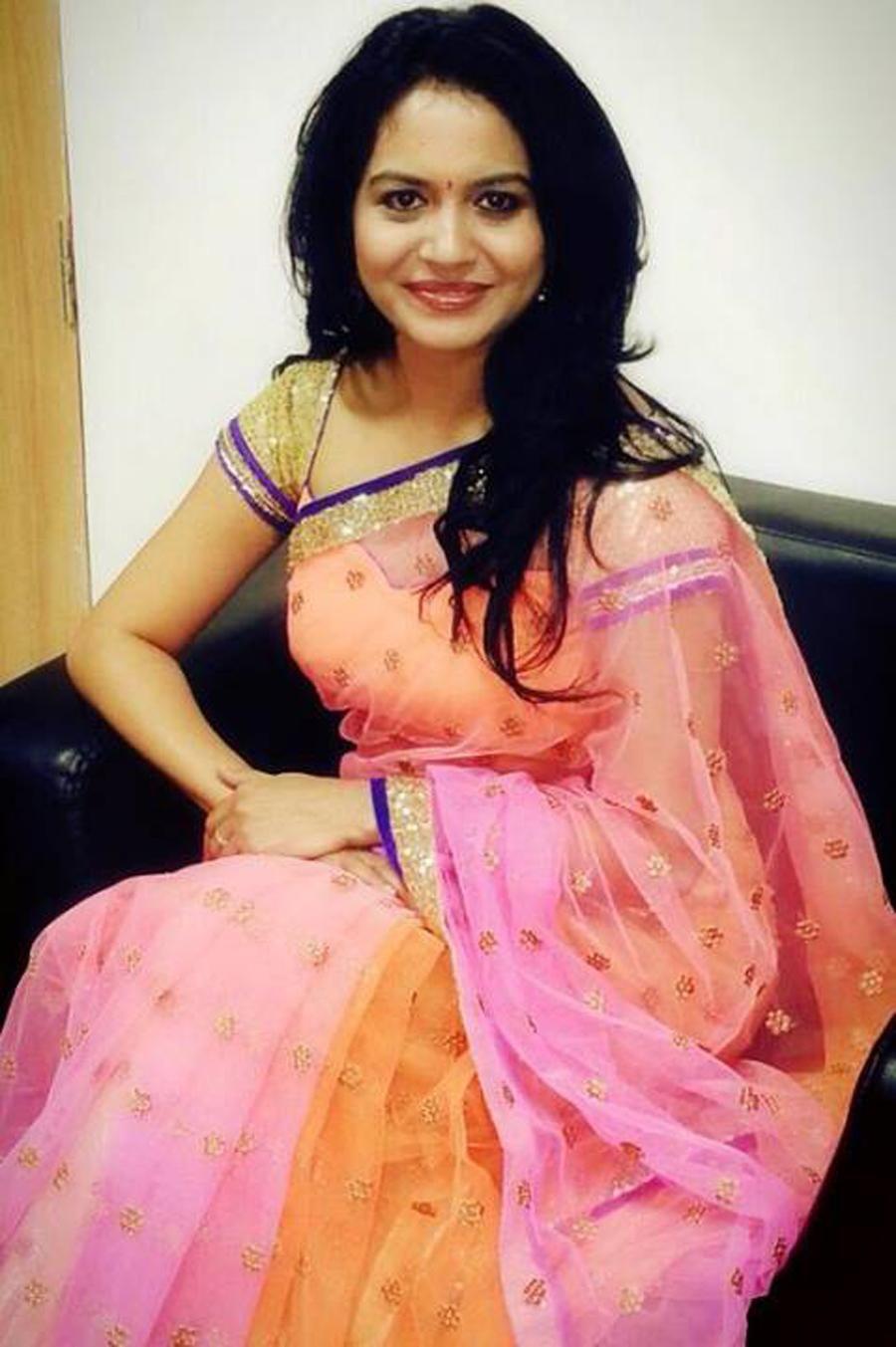 UNSEEN Singer Sunitha Pretty Photos