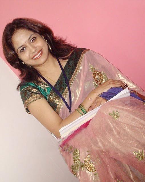 UNSEEN Singer Sunitha Pretty Photos