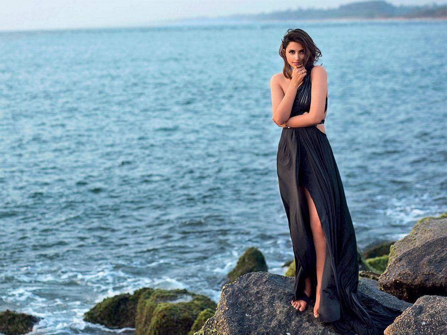 Unseen & Rare Photos of Actress Parineeti Chopra