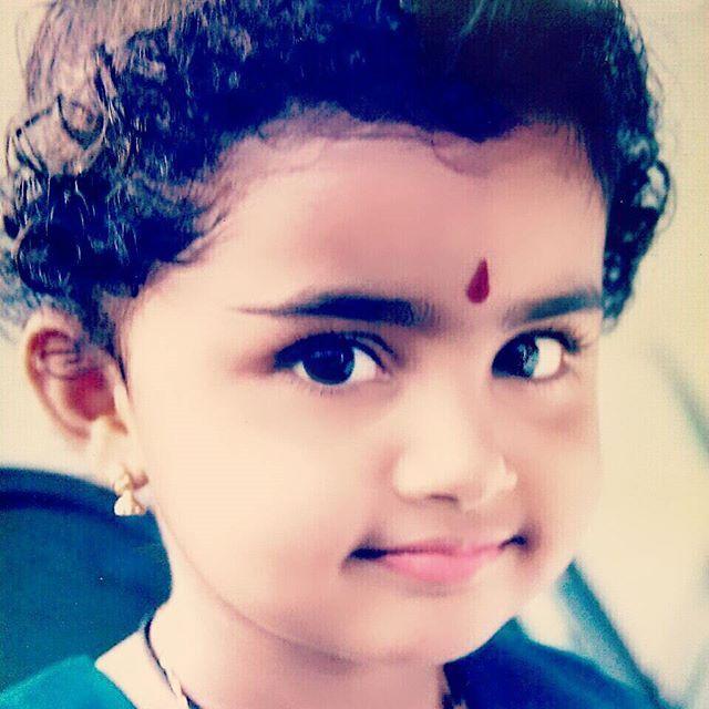 Unseen  Anupama Parameswaran Images