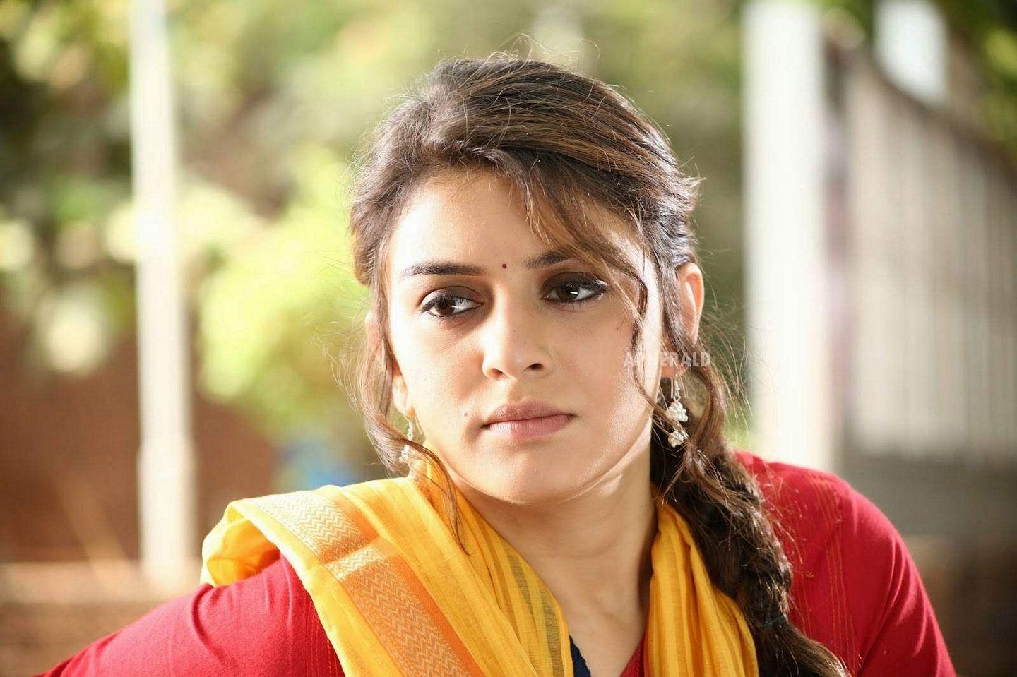 Unseen photos of Hansika from her early days