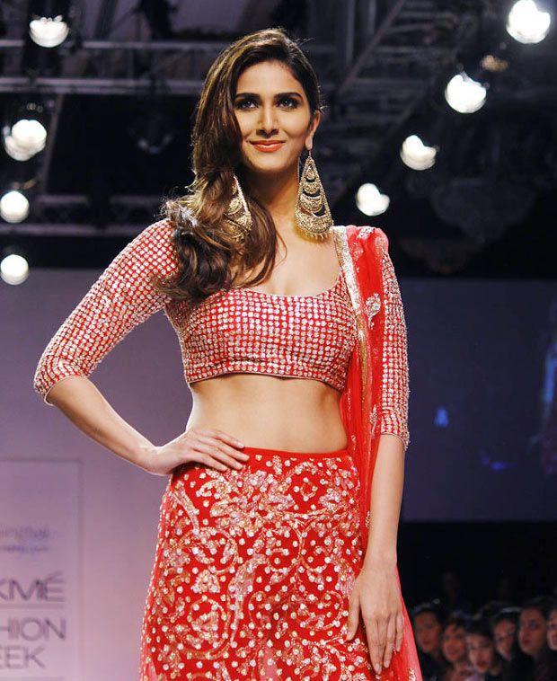 Vaani Kapoor Recent Yoga Photos