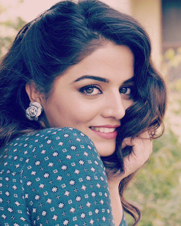 Wamiqa Gabbi Latest 2017 Photo Stills