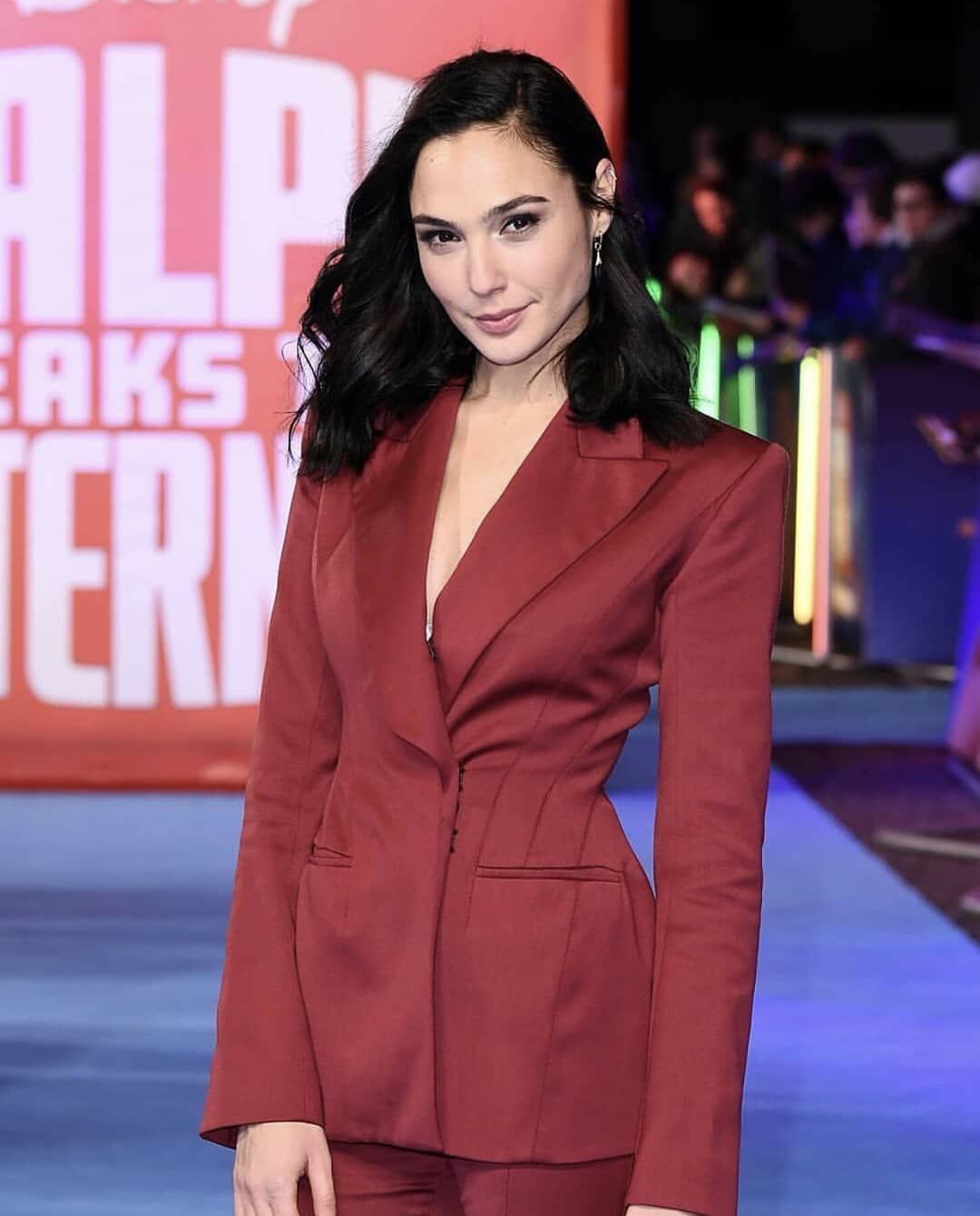 Wonder Woman Gal Gadot Photos