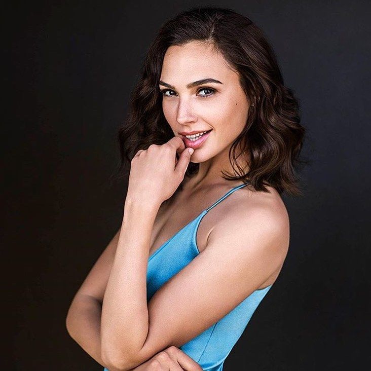 Wonder Woman Gal Gadot Photos
