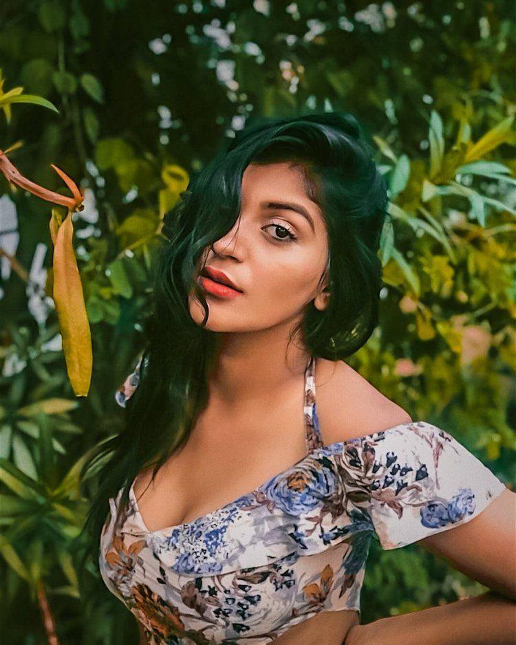 Yaashika Anand Latest Photoshoot Stills