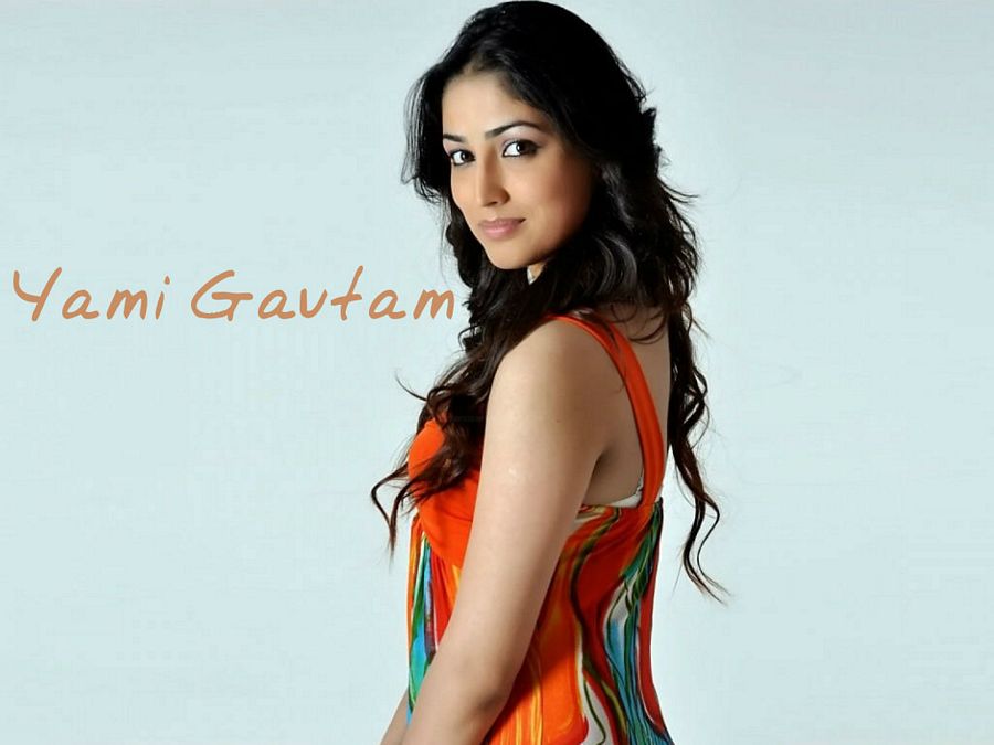 Yami Gautam Hot Pics