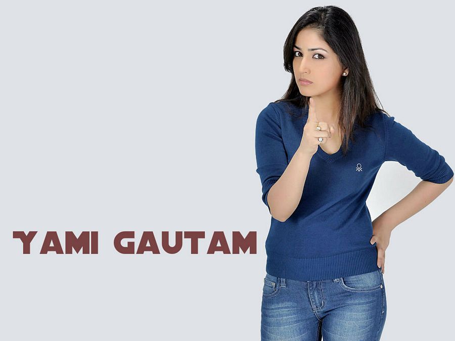 Yami Gautam Hot Pics