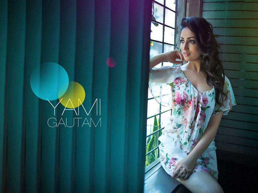 Yami Gautam Hot Pics