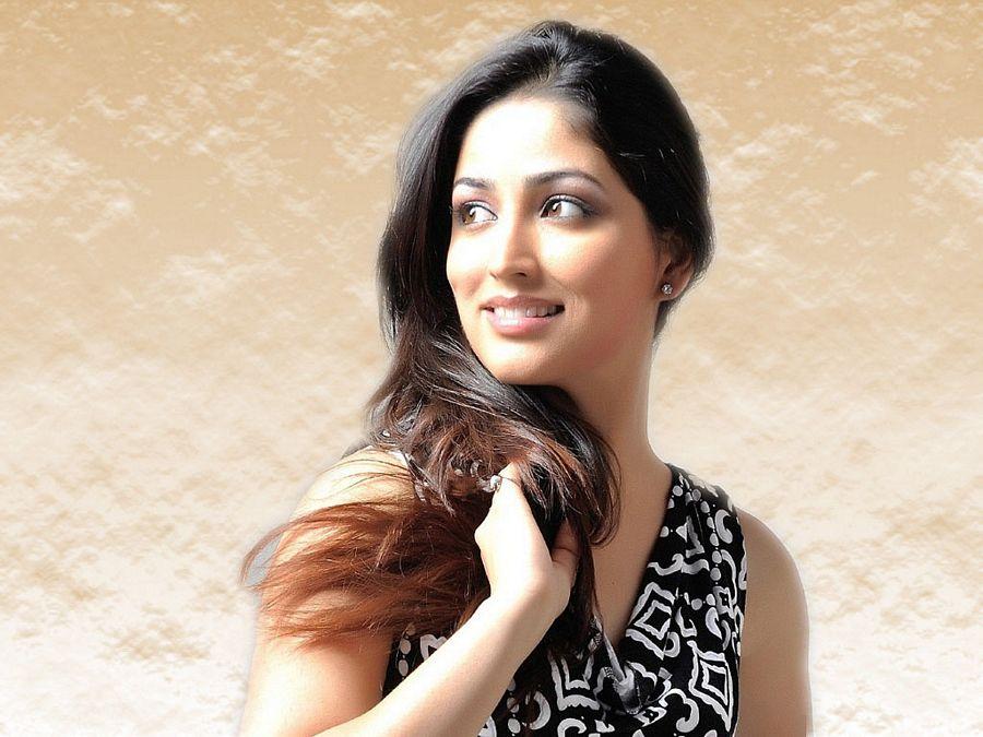 Yami Gautam Stunning Beauty Latest Photos