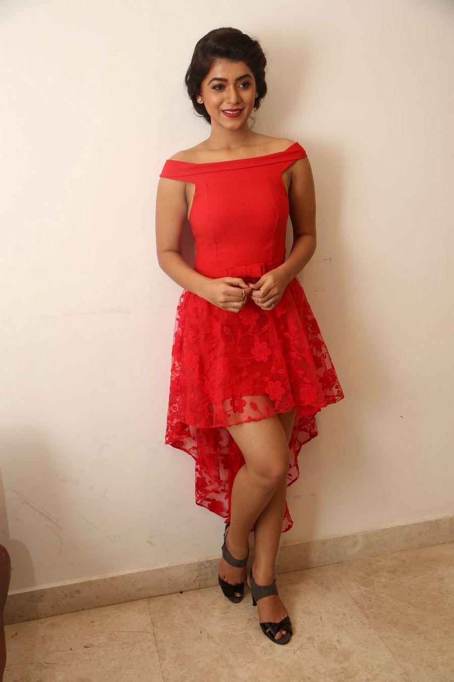 Yamini Bhaskar Spicy Stills