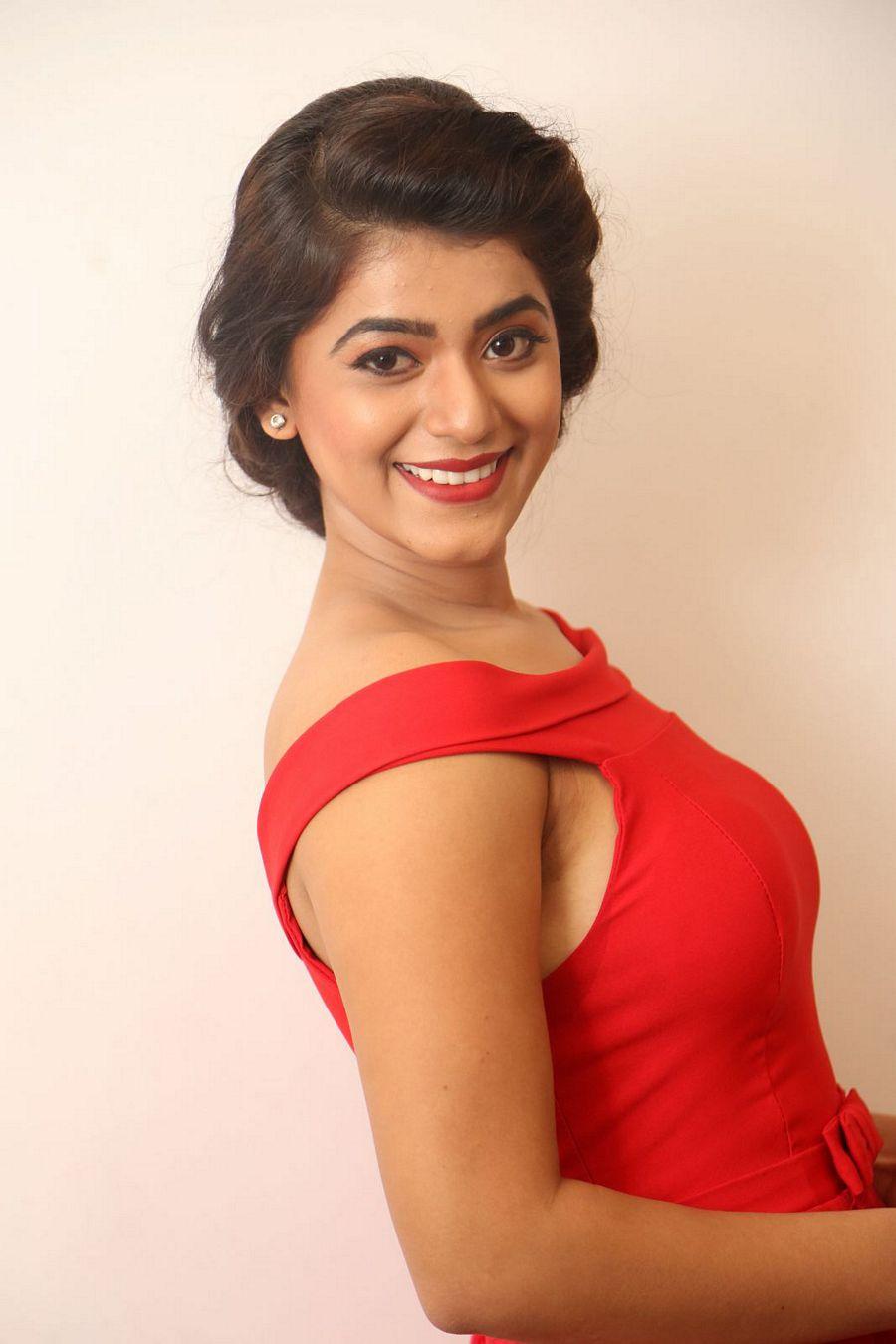 Yamini Bhaskar Spicy Stills