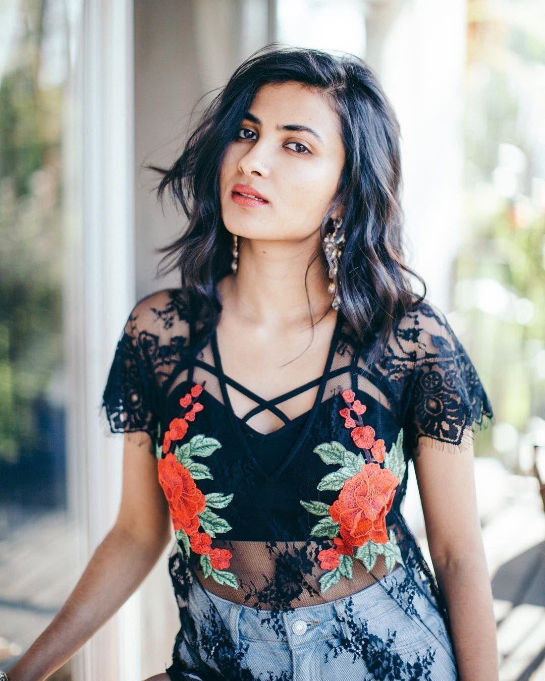 YouTube Singing Sensation Vidya Vox Images Pics & Wallpapers