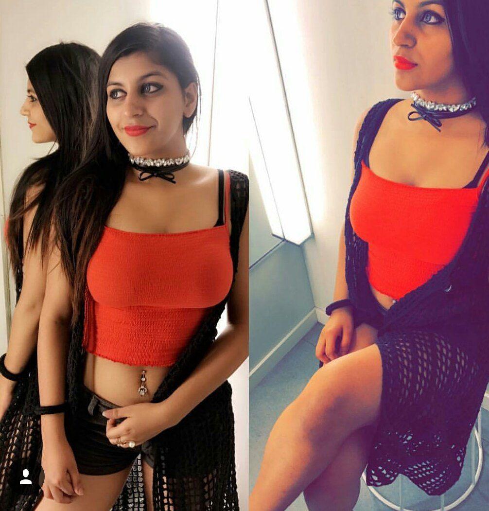 Young Actress PRIVATE NIGHT NEW YEAR PARTY fun Photos LEAKED!