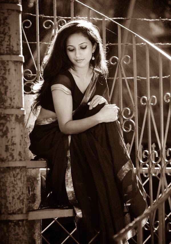 Actress Aasheeka Cute Photos