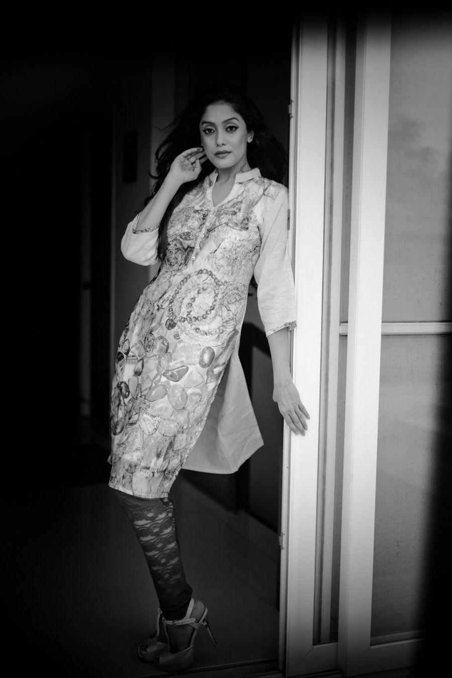 Actress Abhirami Iyer Photoshoots