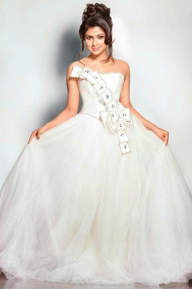 Actress Amala Paul latest Photoshoot in White Dress