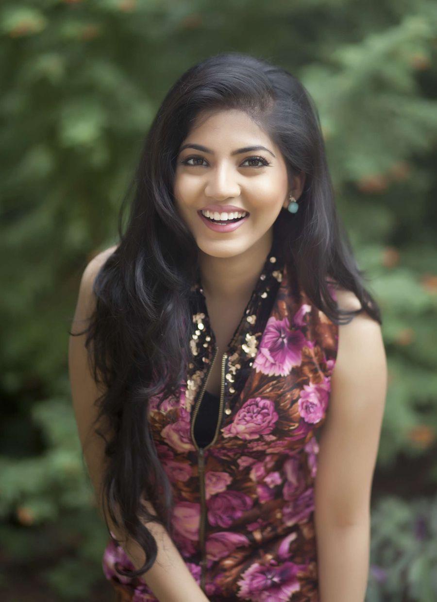 Actress Anaswara Kumar Stills