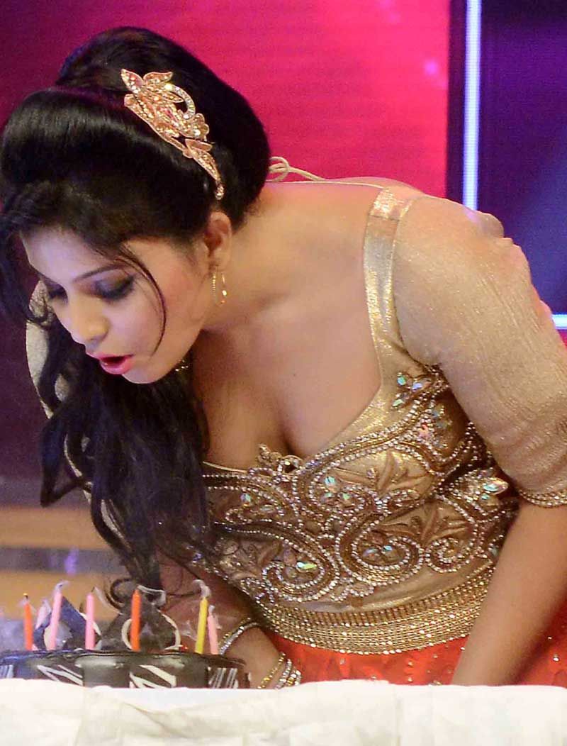 Actress Anjali Spicy Photos