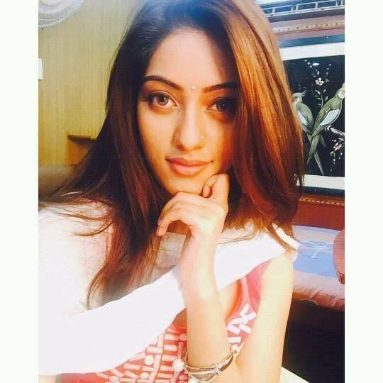 Actress Anu Emmanuel Rare & Unseen Photos