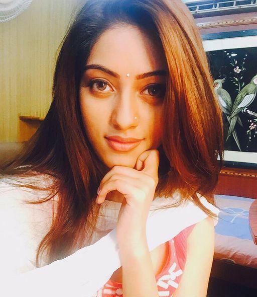 Actress Anu Emmanuel Rare & Unseen Photos