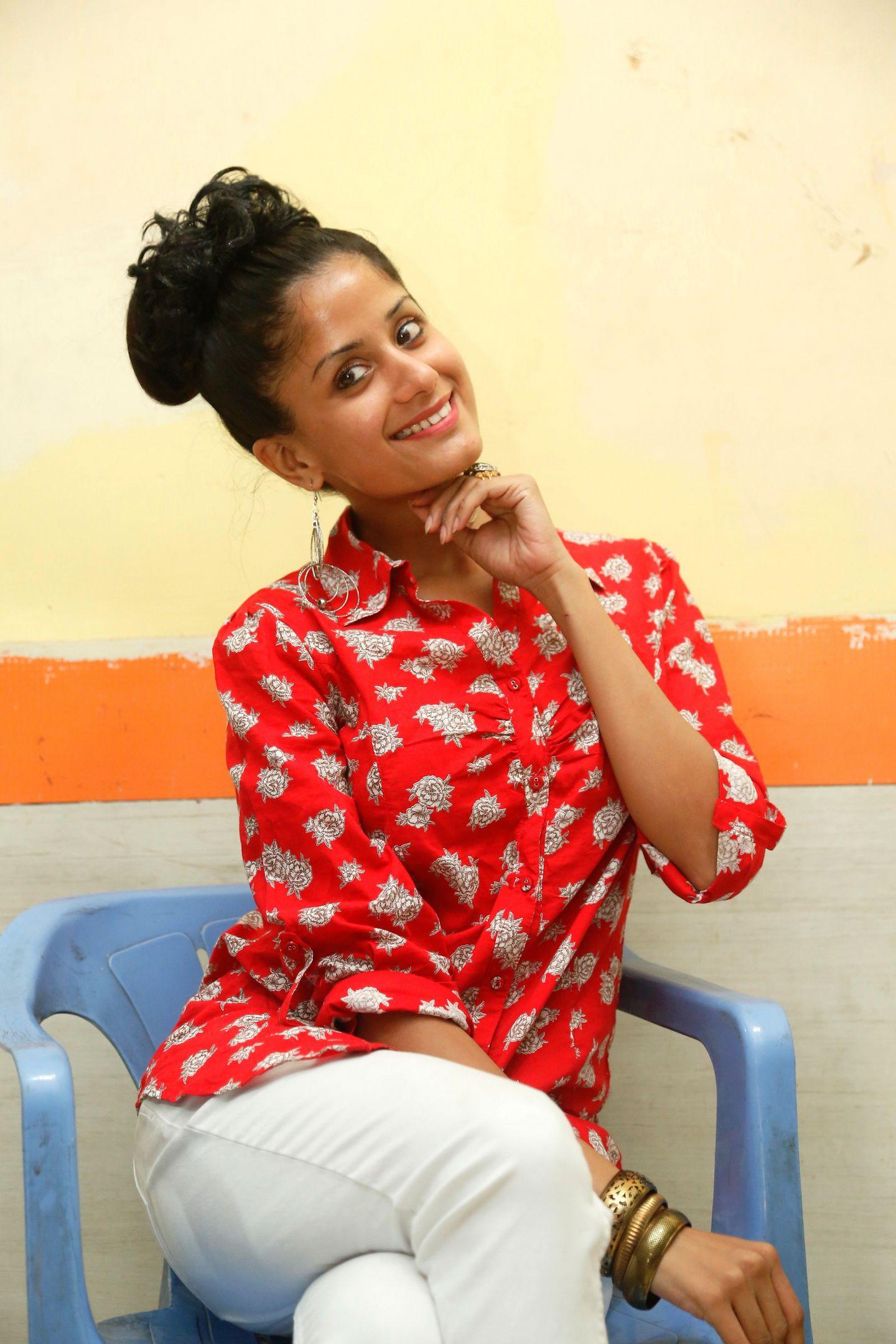 Actress Anukriti Sharma Latest Stills