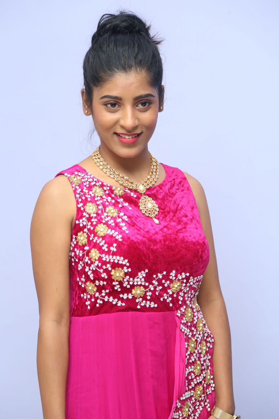 Actress Gayathri New Photos