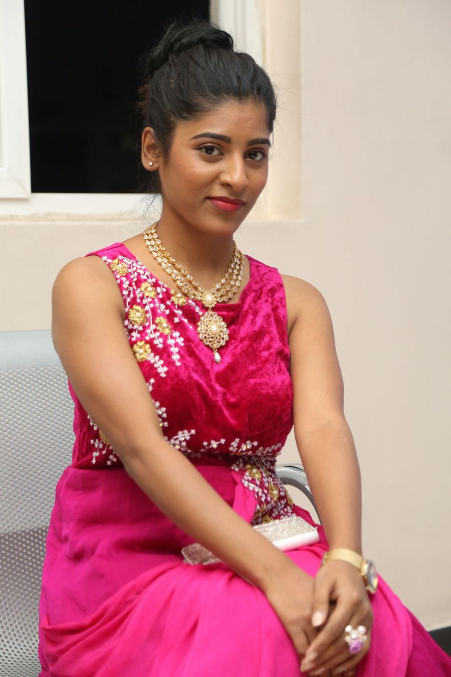 Actress Gayathri New Photos