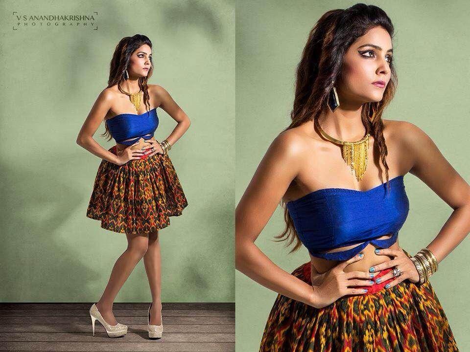 Actress Harini Photoshoot