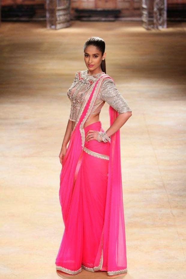 Actress Ileana Hot Stills