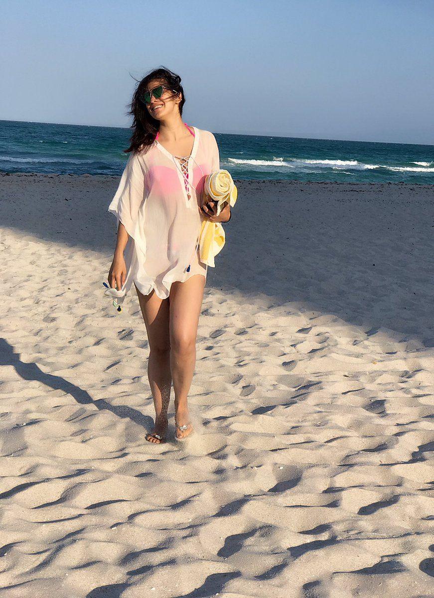 Actress Lakshmi Rai enjoying the holiday vacation in Beach Photos