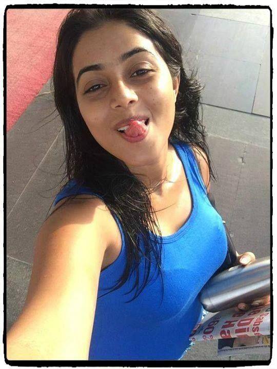 Actress Poorna Unseen Real Life Family Photos