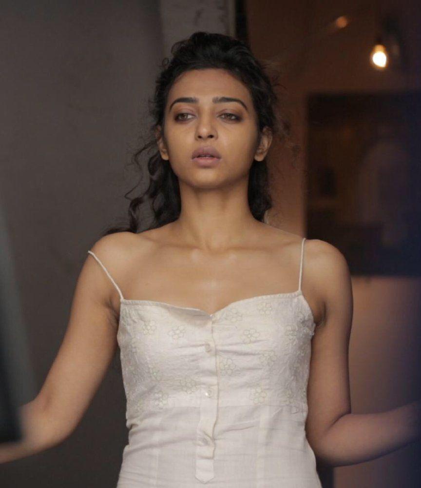 Actress Radhika Apte Sexy Pics